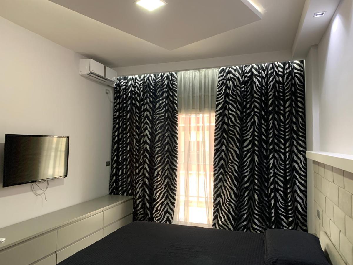 Luxury Apartament Wlora
